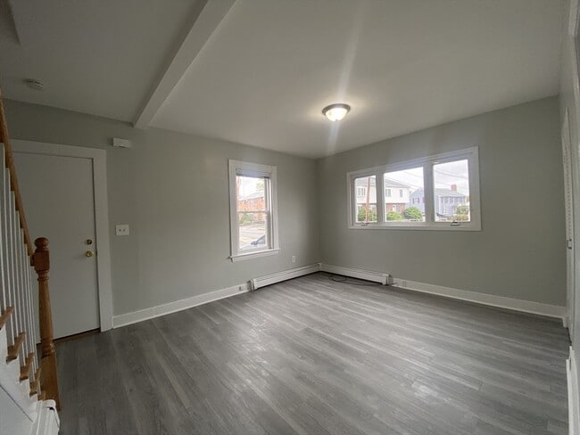 Photo - 2 Swetts Ct