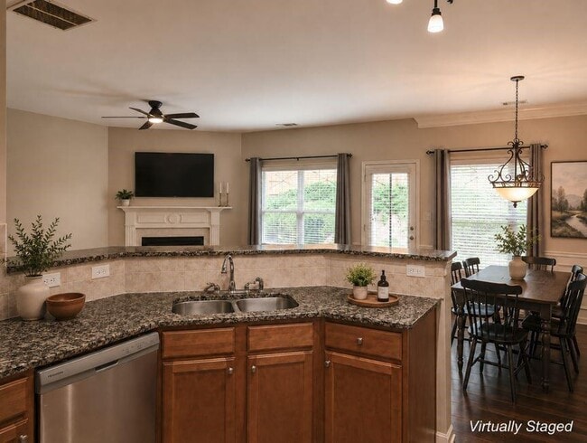Photo - 6225 Apple Rose Dr