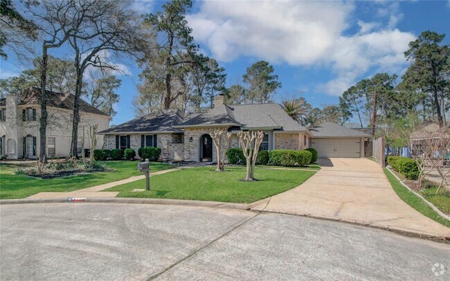 Building Photo - 3706 Brookbank Dr Rental