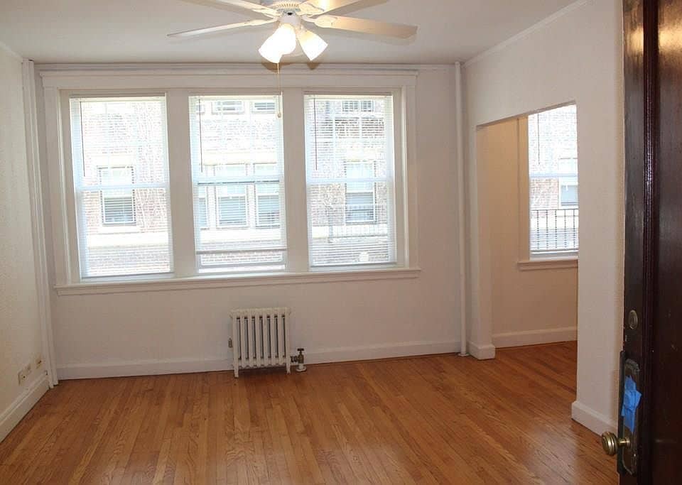 *Pictures are representative samples of the advertised unit. In some cases, the actual units you tou - 29 Bay State Rd Apartments Unit B3