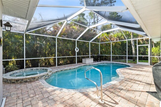 Photo - 3730 Crandon Rd