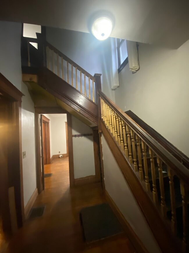 Photo - 2348 Fulton St