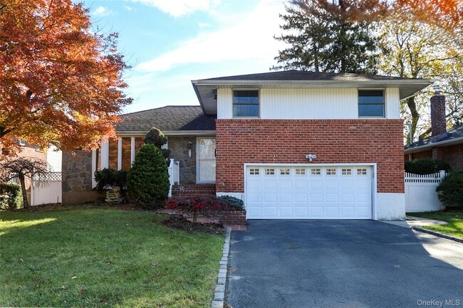 Photo - 91 Birchwood Park Dr