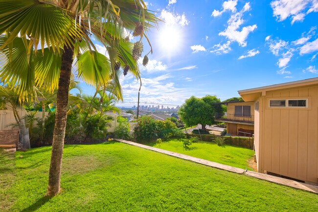 Photo - 1520 Saint Louis Dr