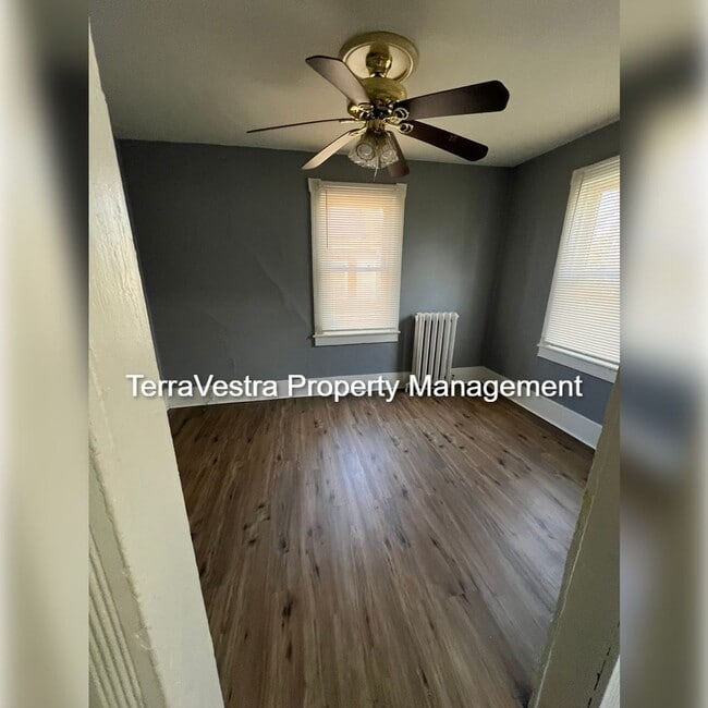 Photo - 31 S Myrtle St Unit 2nd Floor