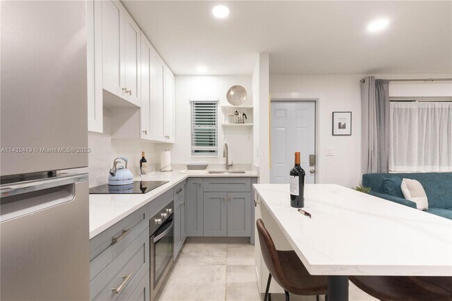 Photo - 1828 Jefferson St