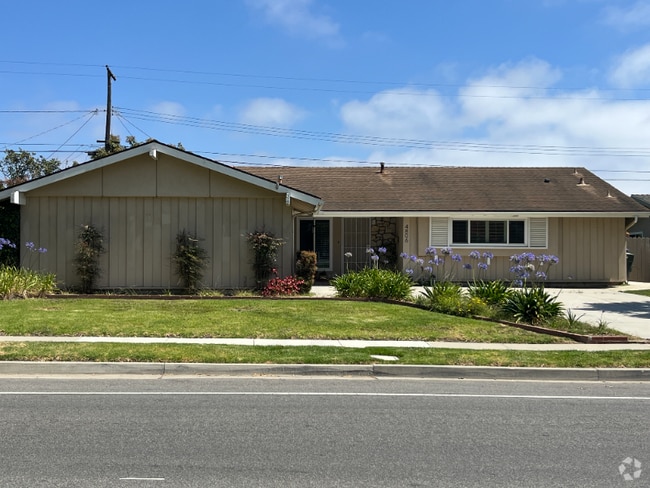 Building Photo - 4806 Aurora Dr Rental