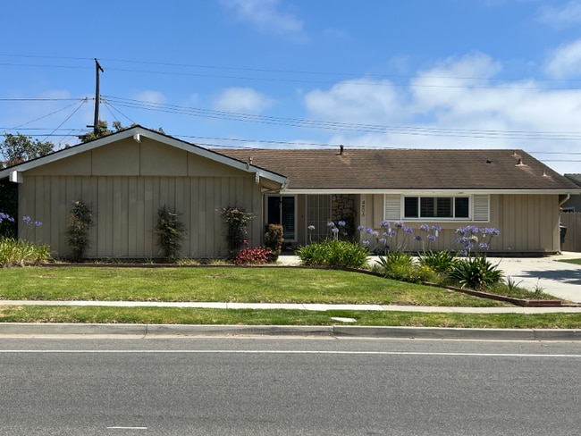 Photo - 4806 Aurora Dr House