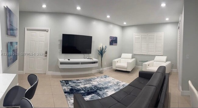 Photo - 3105 NE 184th St Unit 7102