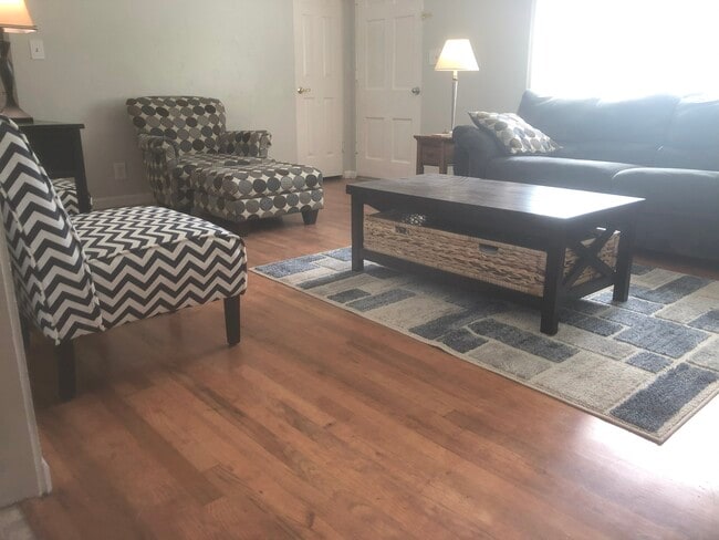 Photo - 2418 W Malad St