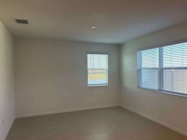 Photo - Spacious Corner Unit 3BR/2.5BA Townhome in Kissimmee!