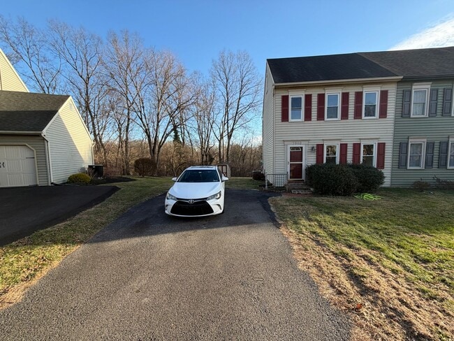 Photo - Quiet Neighborhood Updated 3BR Townhouse in Lancaster