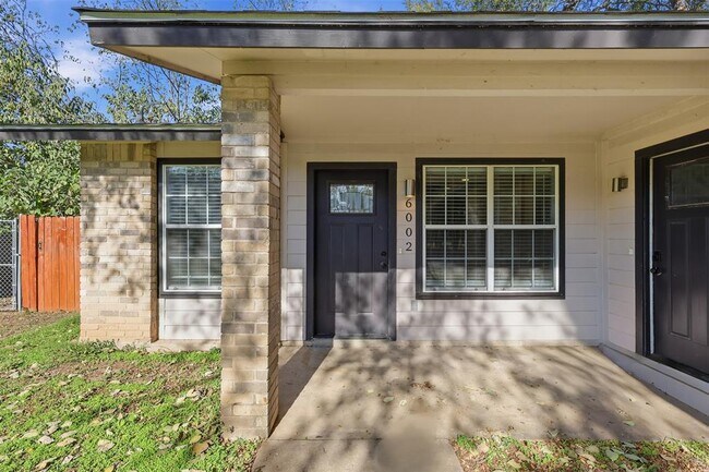 Photo - 6002 Tracy Lynn Ln