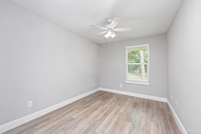 Photo - 3611 Stonewall Ave