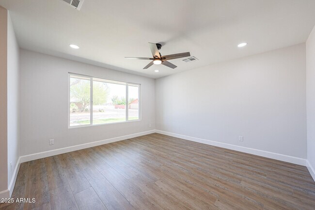 Photo - 11202 N 43rd Dr