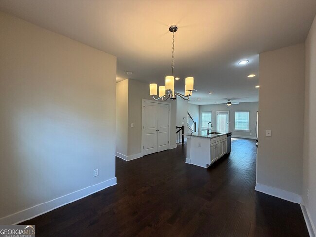 Photo - 3782 Oxford Cir