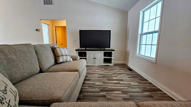 165 Zachary Dr