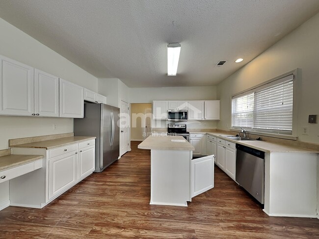 Photo - 105 Bay Hill Dr