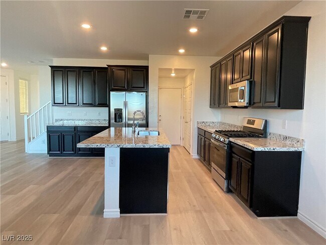 Photo - 6734 Chargehand Ave