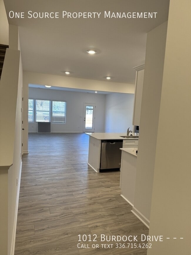 Photo - 1012 Burdock Dr