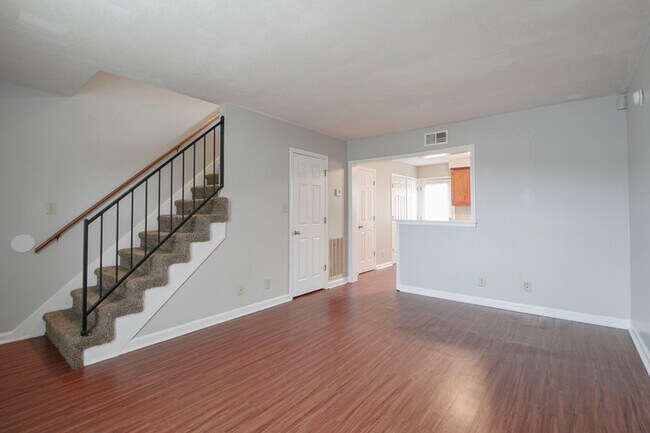 Photo - 363-4 Peabody Dr