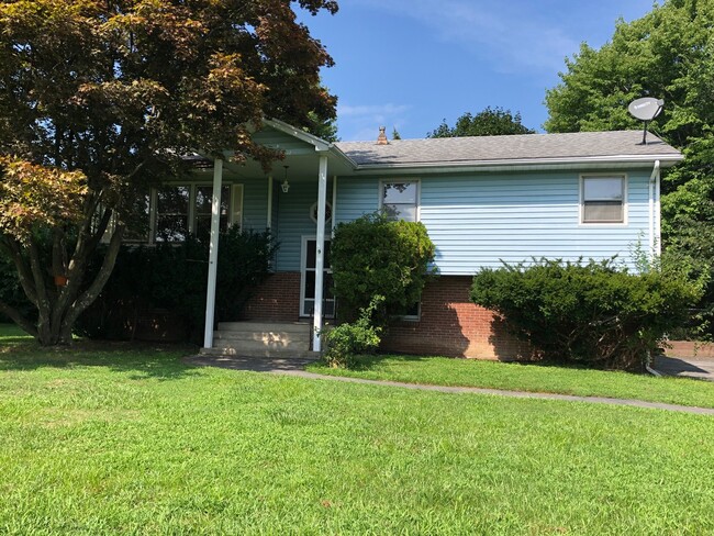 3 Bedroom house for Rent - Middletown, NY - 3 Bedroom house for Rent - Middletown, NY