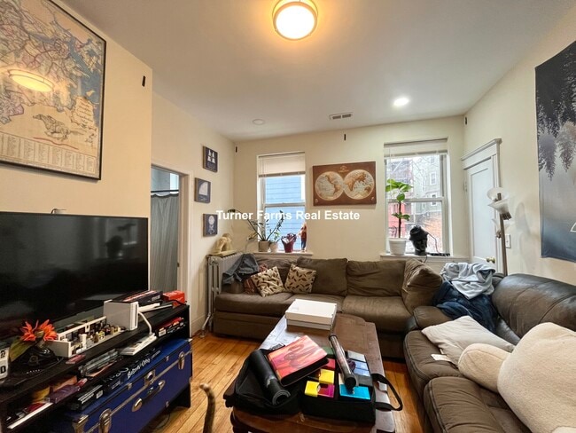 Photo - 16 Copenger St Unit 2