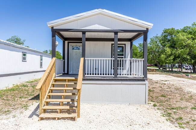 Photo - 193 Live Oaks St Apartamento Unidad 8