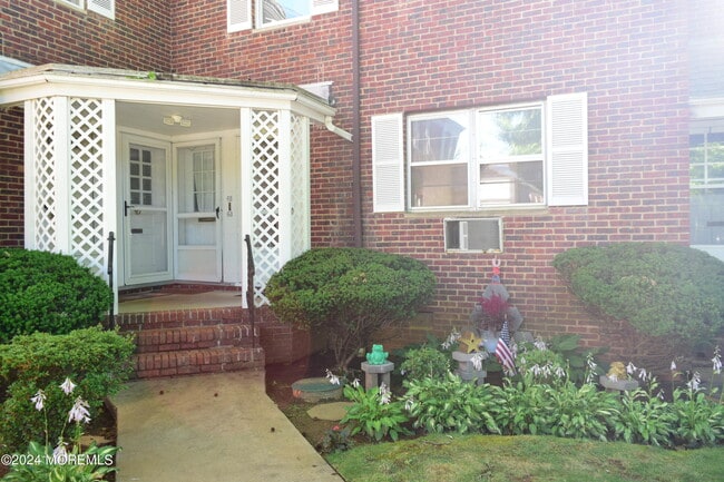 Photo - 63 Manor Dr Rental