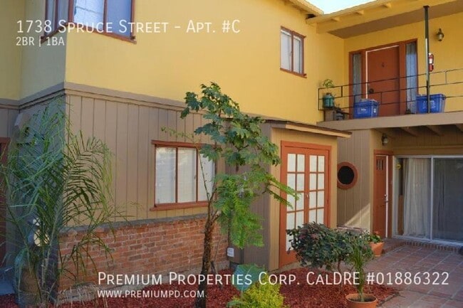 Photo - 1738 Spruce St Unidad Apt. #C