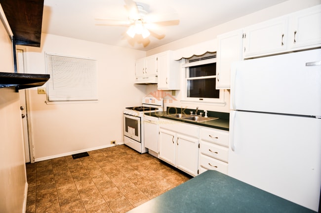 Photo - ADORABLE HOME IN CENTRAL LAFAYETTE
