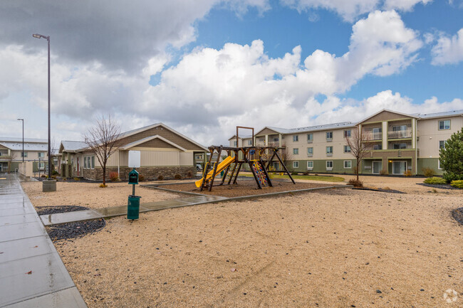 Building Photo - Basalt Ridge Apartments