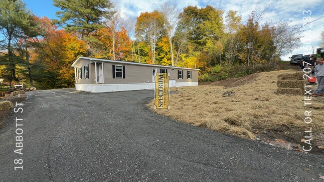 Photo - 18 Abbott St Unit 1