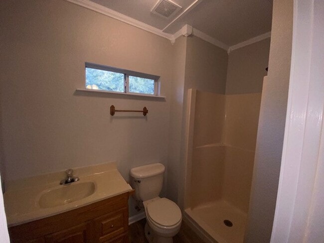 Photo - 208 20th St