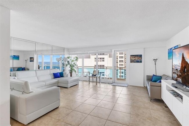 Photo - 3430 Galt Ocean Dr Unidad 1602