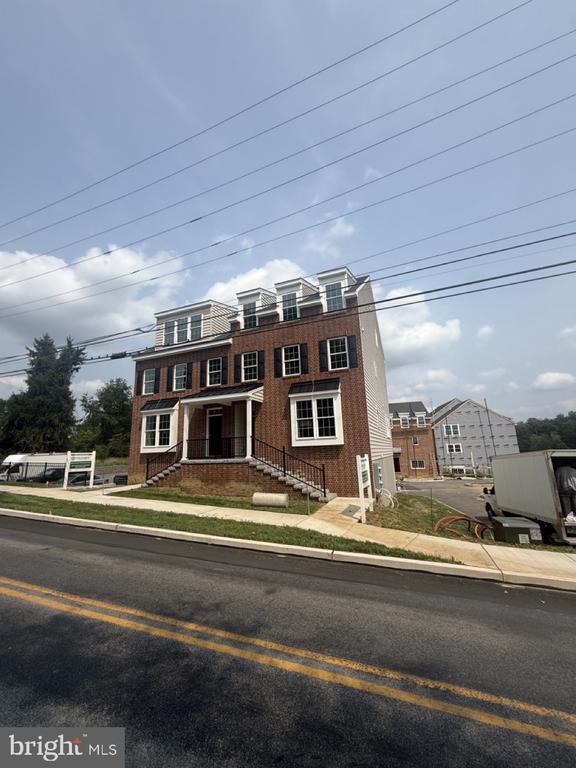 Photo - 411 WHARTON St