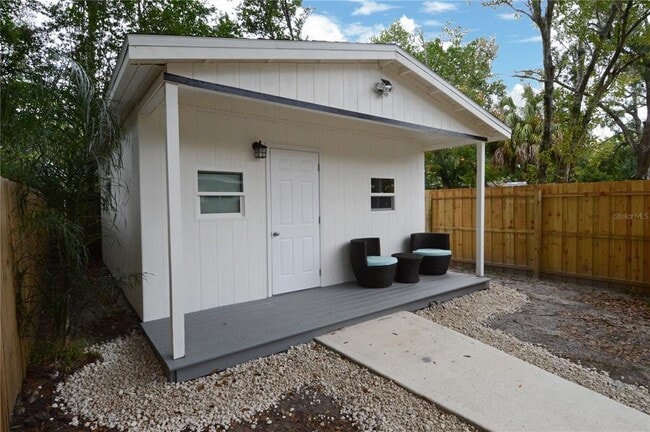 Photo - 10934 N Blvd