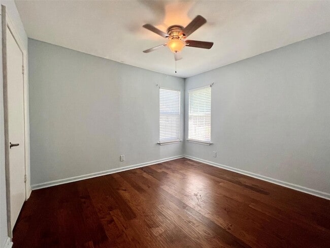 Photo - 609 W Odell St