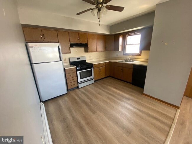 Photo - 113 Frank St Unidad 6