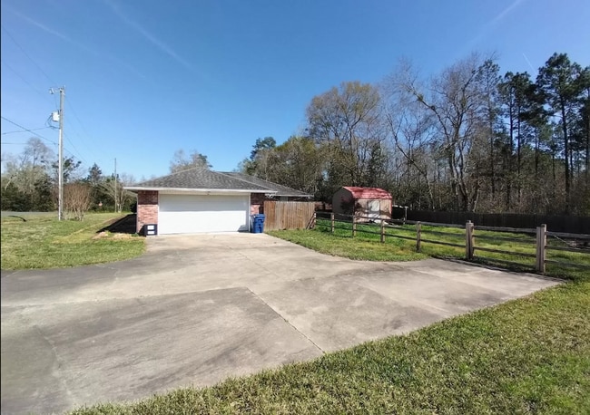 115 N Ridge Dr