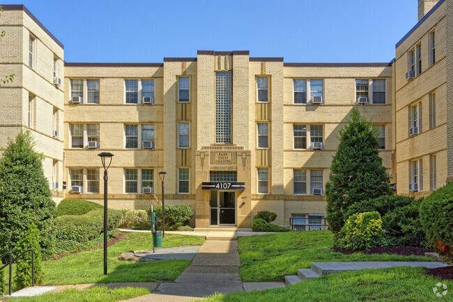 Building Photo - Park Crest Apartments