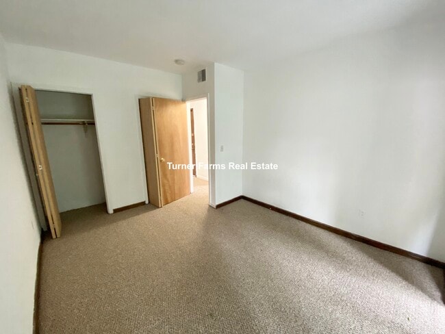 Photo - 87 Sheridan St Unit 4