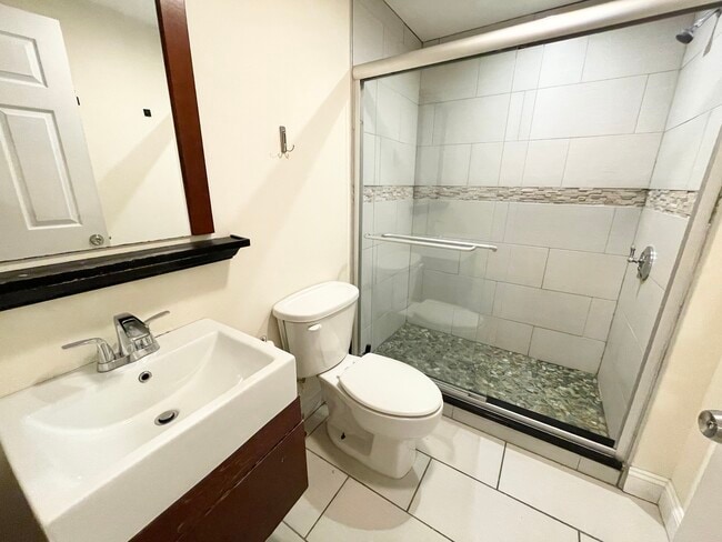 Photo - 17 Sachem St Unit 2