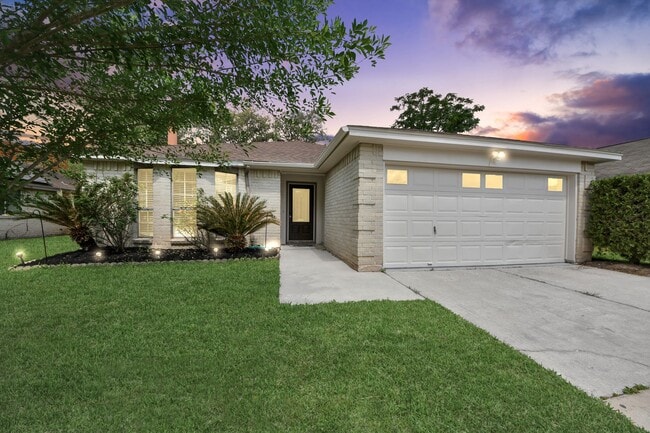 Building Photo - 12218 Taylors Crossing Dr