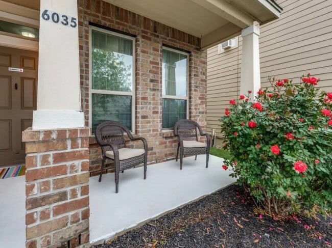 Photo - 6035 Enchantment