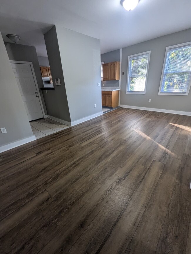 Photo - 788 George St Unit 1