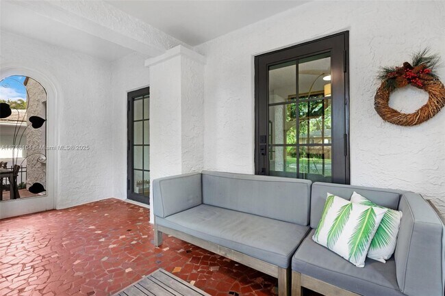 Photo - 244 Fluvia Ave