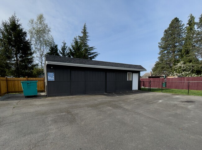 2- 12' by 12' storage rentable - 1492 Main St