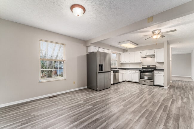 Photo - 260 Timber Ridge Dr