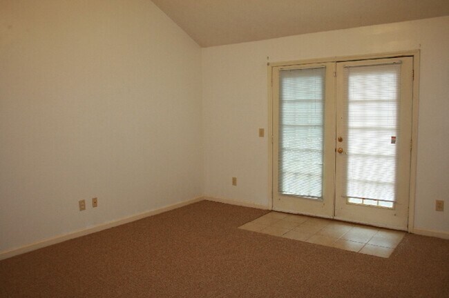 Photo - Duplex Available Fall 2026!